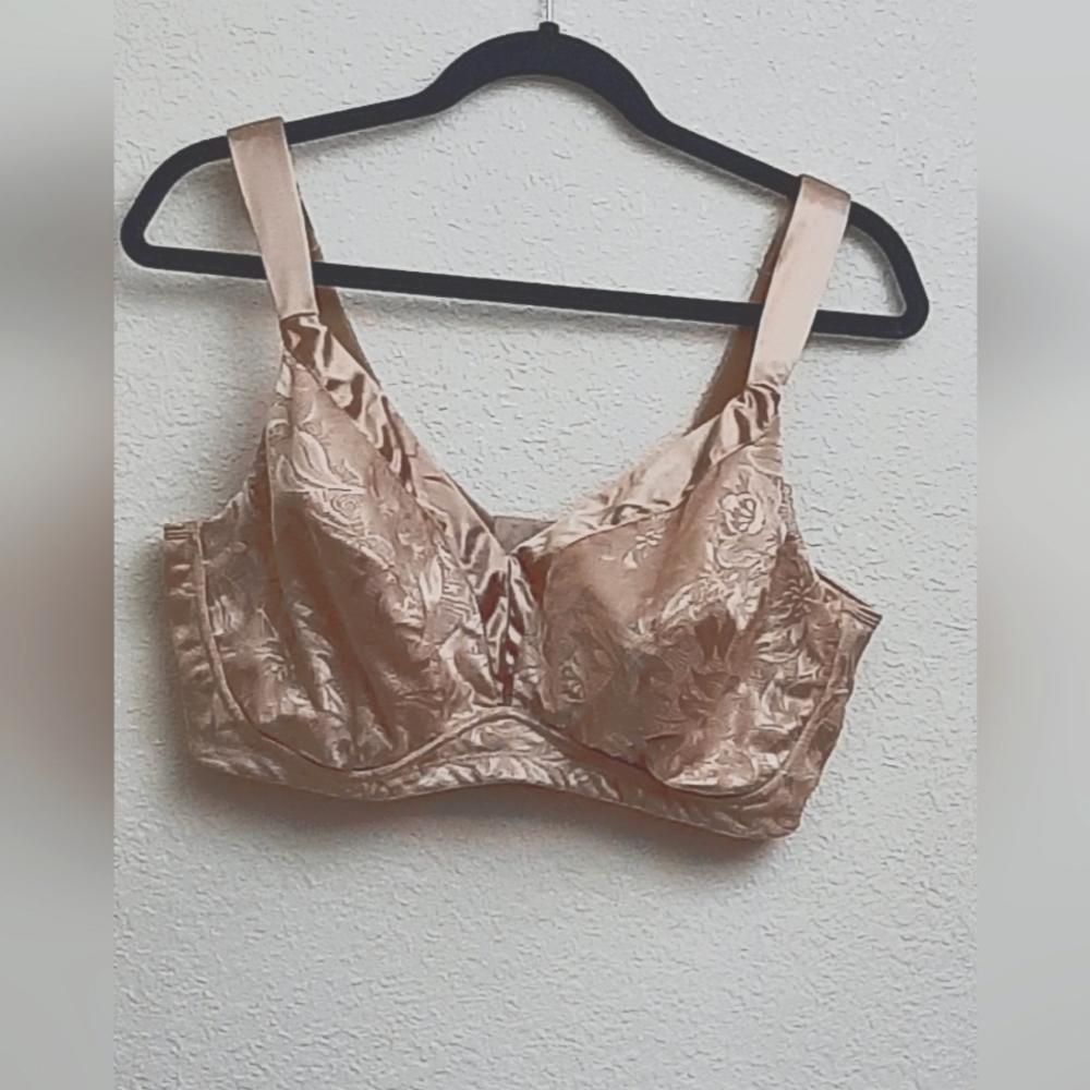 PLAYTEX 18 HOUR BRA